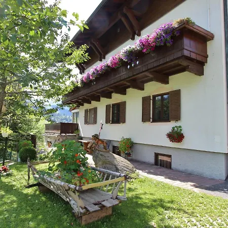 Apartment Near The Area